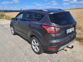 Ford Kuga - 2017