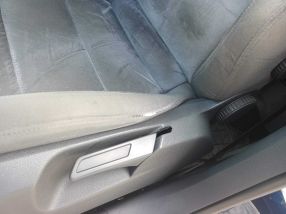 Volkswagen Touran - 2011