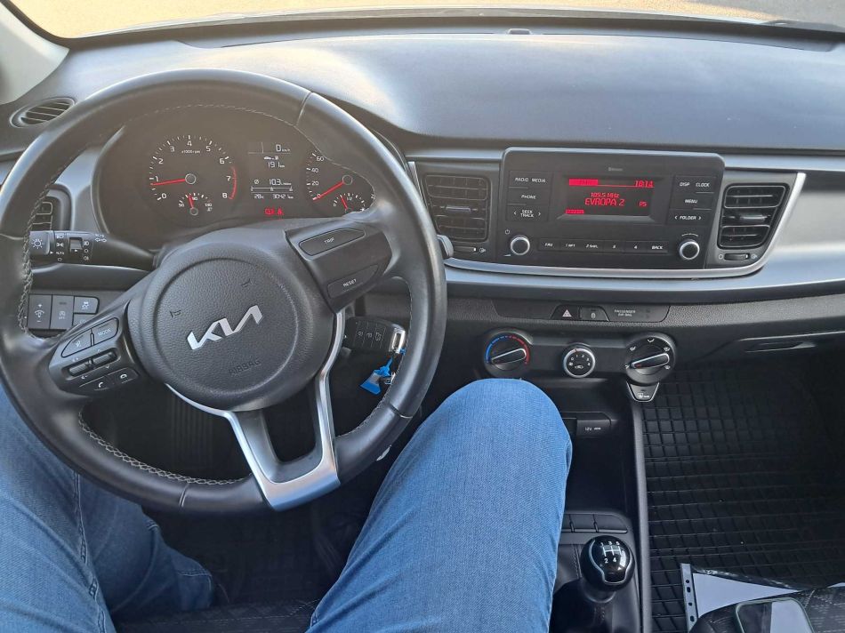 Kia Rio - 2023