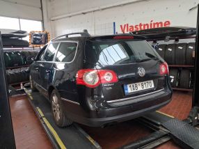 Volkswagen Passat - 2009