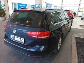 Volkswagen Passat - 2015