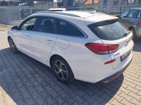 Hyundai i30 - 2021