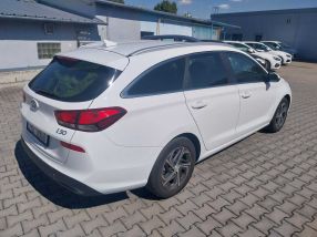 Hyundai i30 - 2021