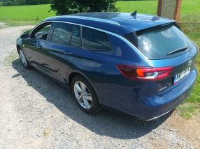 Opel Insignia - 2021