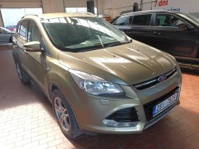 Ford Kuga - 2013