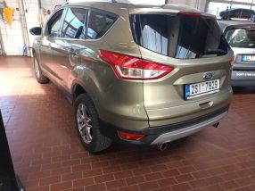 Ford Kuga - 2013