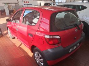 Toyota Yaris - 2003