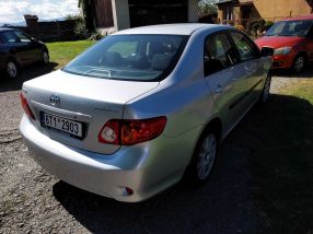 Toyota Corolla - 2009
