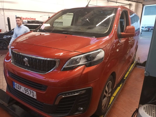 Peugeot Traveller