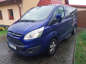 Ford Tourneo Custom - 2017