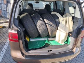 Volkswagen Touran - 2011