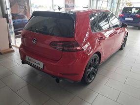 Volkswagen Golf - 2017