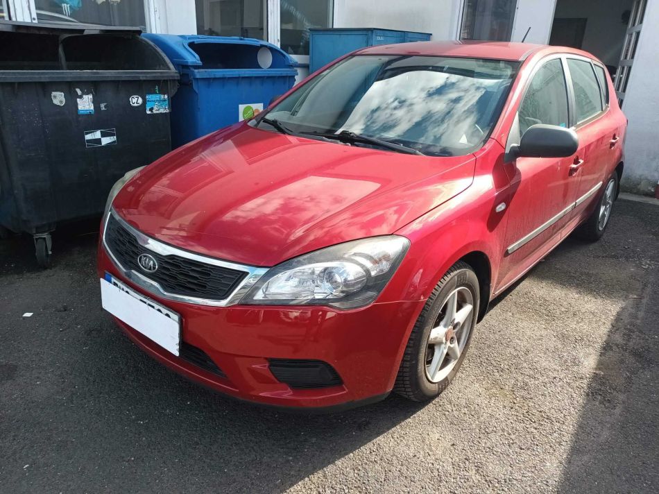 Kia Ceed - 2010