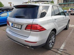 Mercedes-Benz GLE - 2016