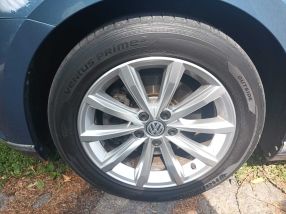 Volkswagen Passat - 2017