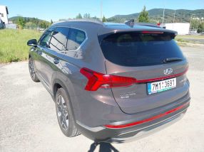 Hyundai Santa Fe - 2022