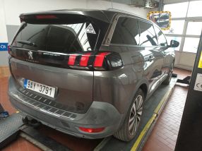 Peugeot 5008 - 2017