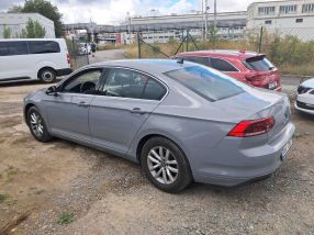 Volkswagen Passat - 2022