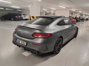 Mercedes-Benz C - 2020
