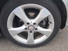 Mercedes-Benz B - 2013
