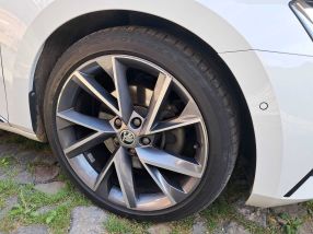 Skoda Superb - 2022
