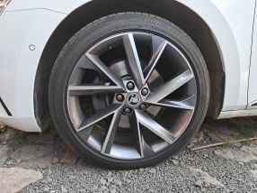 Skoda Superb - 2022
