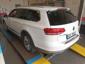 Volkswagen Passat - 2016