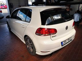 Volkswagen Golf - 2012