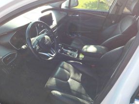 Hyundai Santa Fe - 2020