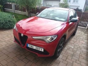 Alfa Romeo Stelvio - 2019