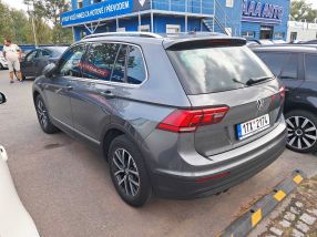 Volkswagen Tiguan - 2020