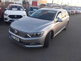 Volkswagen Passat - 2015