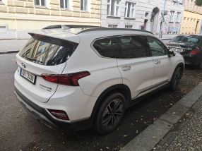 Hyundai Santa Fe - 2018