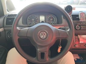 Volkswagen Touran - 2011