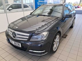 Mercedes-Benz C - 2011