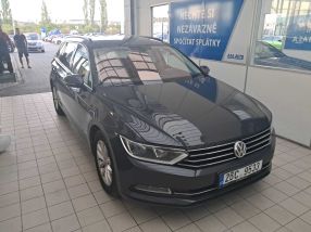 Volkswagen Passat - 2016