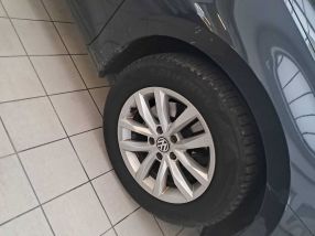 Volkswagen Passat - 2016