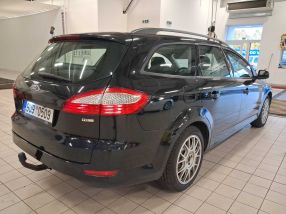 Ford Mondeo - 2010