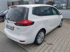 Opel Zafira - 2016