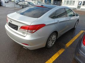 Hyundai i40 - 2012