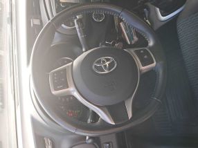 Toyota Yaris - 2012