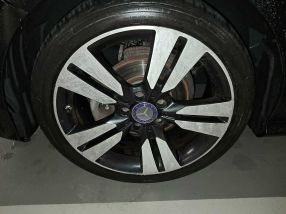 Mercedes-Benz A - 2015