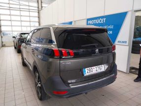Peugeot 5008 - 2019