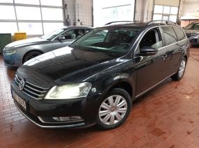 Volkswagen Passat - 2011