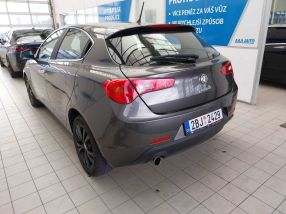Alfa Romeo Giulietta - 2010