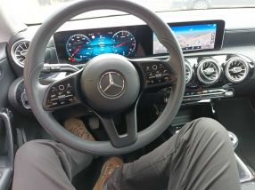 Mercedes-Benz CLA - 2020