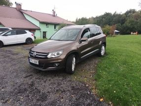 Volkswagen Tiguan - 2011