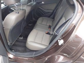 Mercedes-Benz GLA - 2014