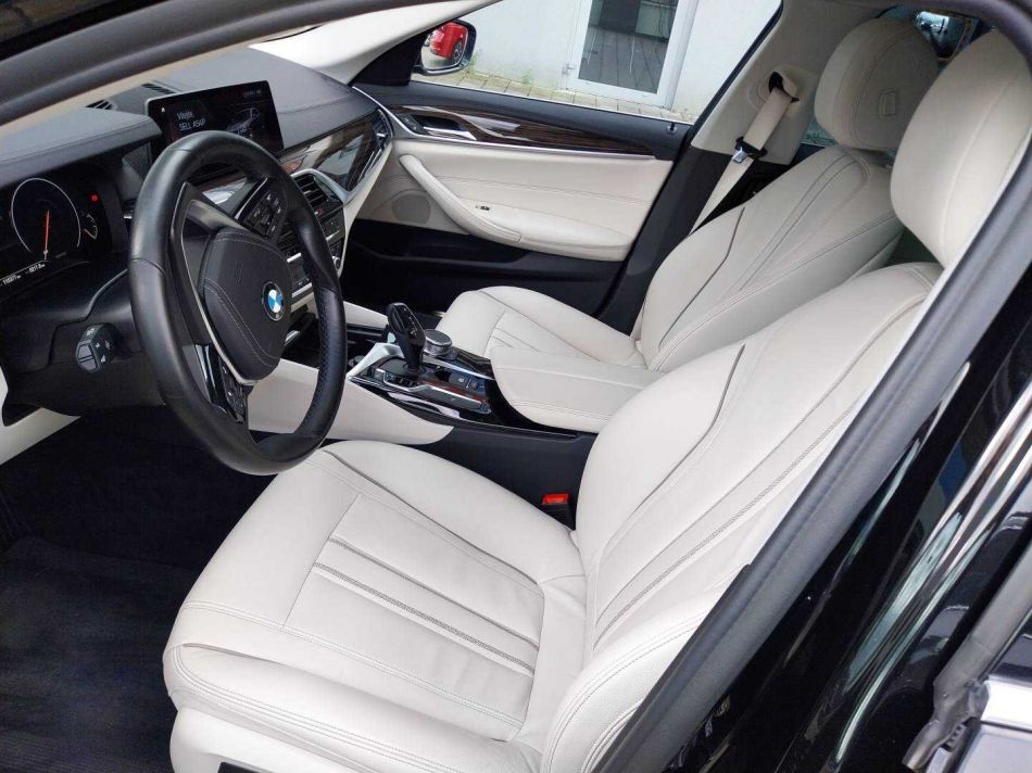 BMW 5 - 2019