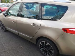 Renault Grand Scenic - 2015